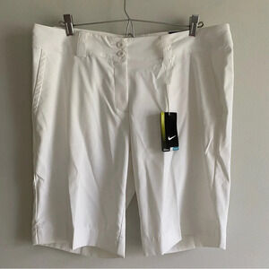 NWT NIKE White Mid Rise Bermuda Golf Shorts  10 1/2” Size 12